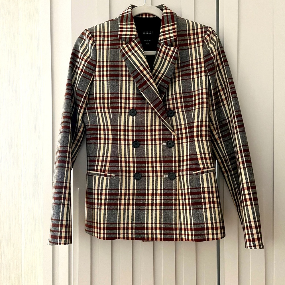 Barney’s 100% Virgin Wool Blazer - Pristine Condition Size 40 - made in Italy